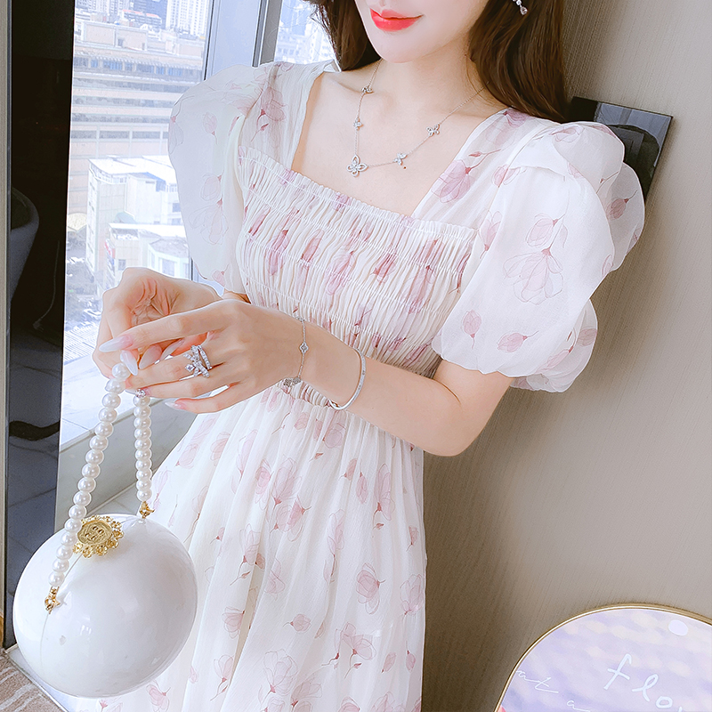 French Floral Chiffon Dress for Petite Women Summer 2024 Short Sleeve Square Neck Bubble Sleeve - Image 4