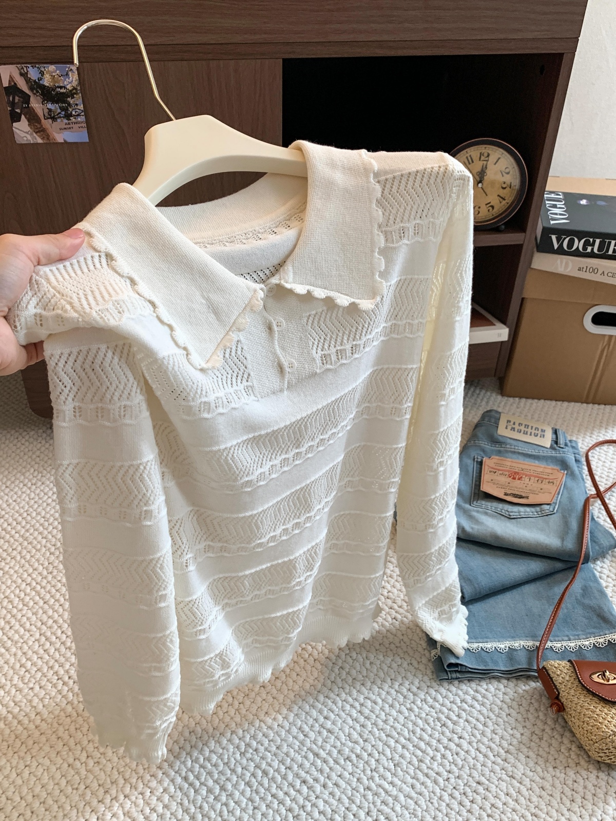 French Old Money Hollow Lace Polo Neck Long Sleeve Knit Top for Women Early Autumn New Unique High End Casual Top - Image 4