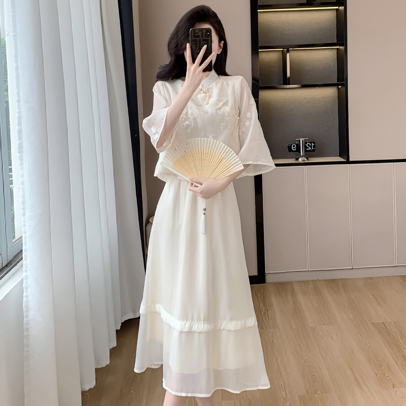 New Chinese Style Embroidered Two-Piece Dress Set for Women Summer 2026