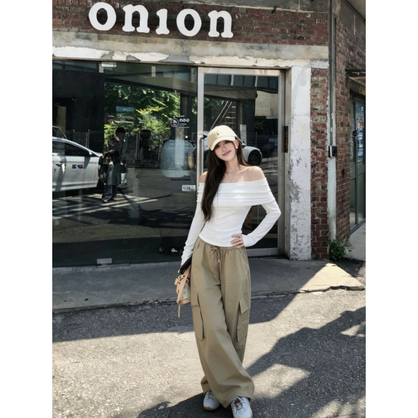 Women's Long Sleeve Crew Neck T-Shirt Slim Fit French Style Summer Top - Image 4